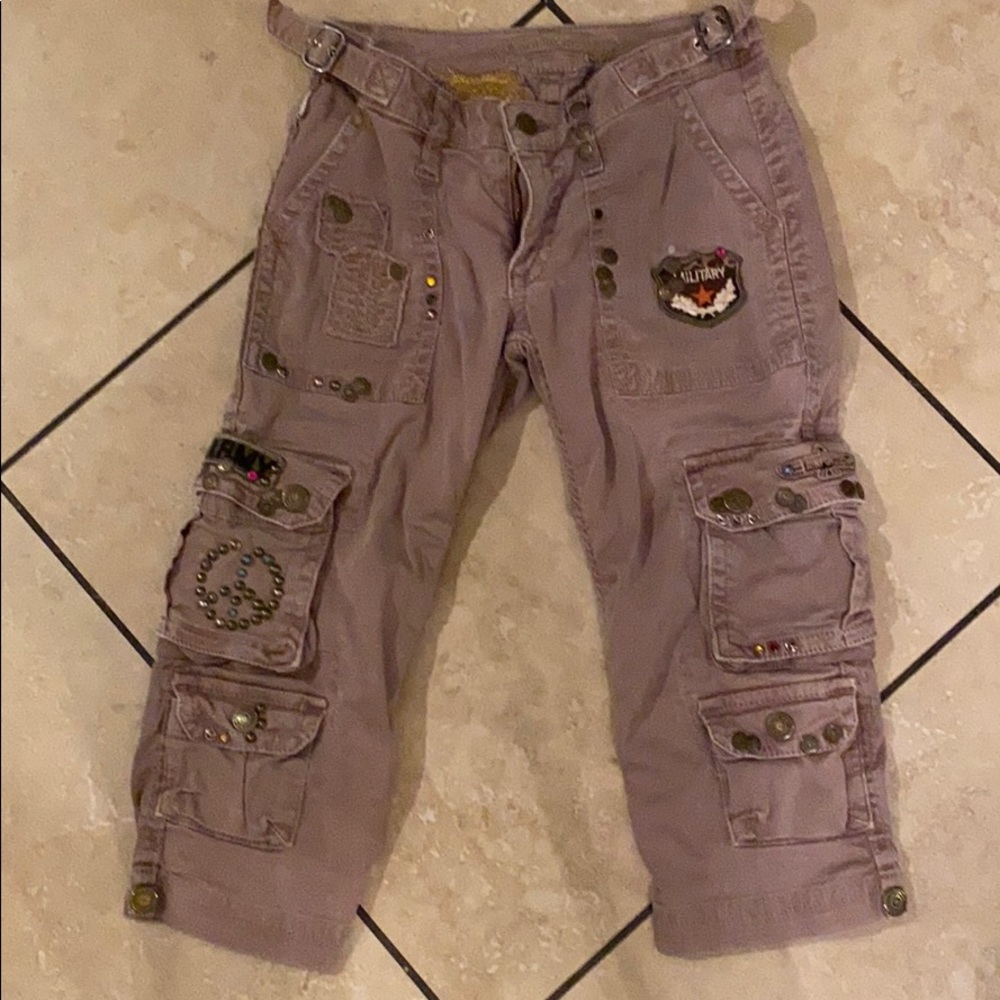 Robins Jean Cargo Capri Pants
